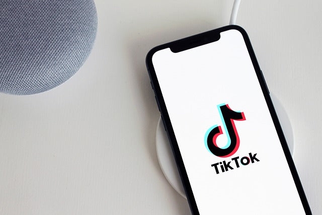How to Sell Hats on TikTok: Tips and Tricks for Success